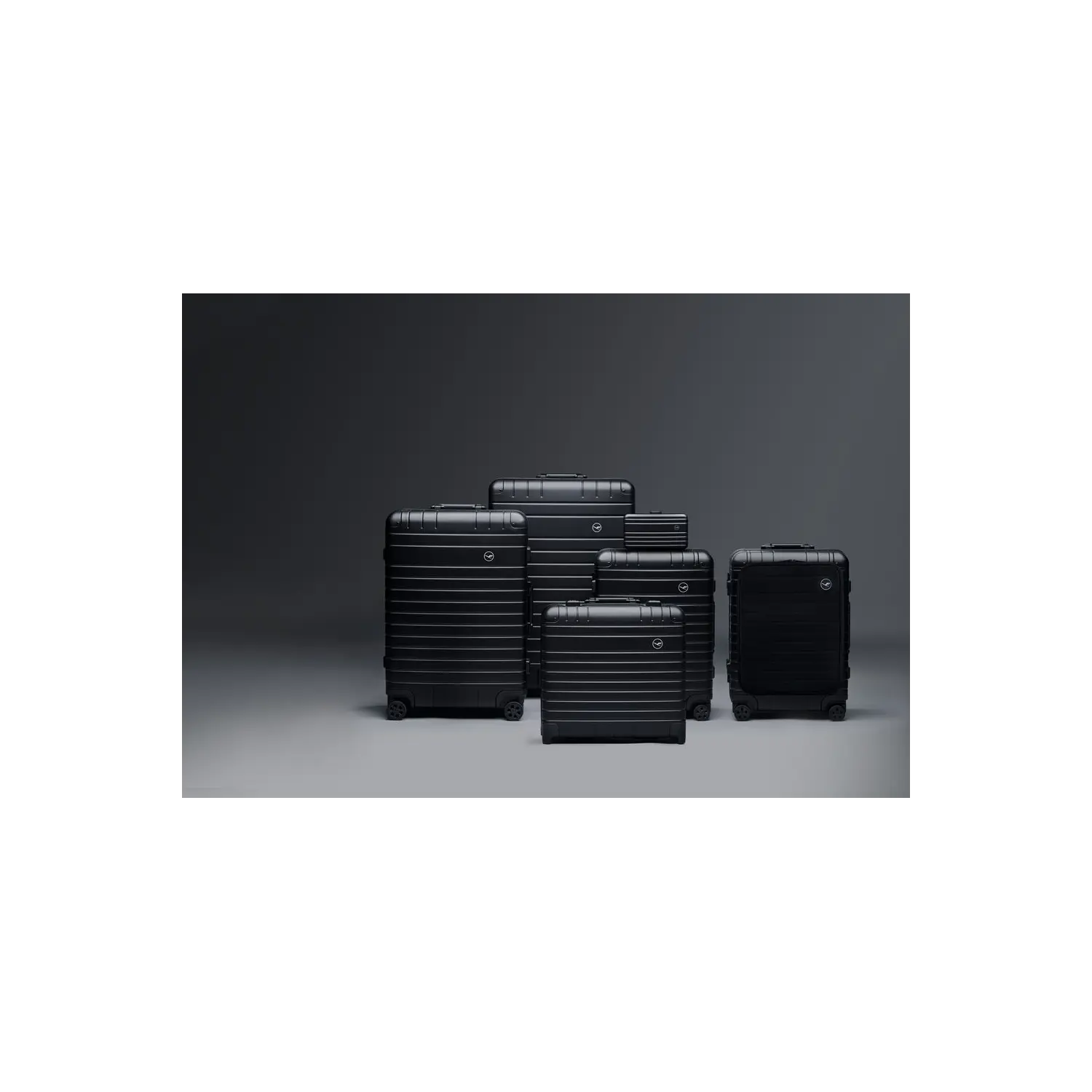 Lufthansa Aluminium Collection Amenity Kit, Black - Worldshop
