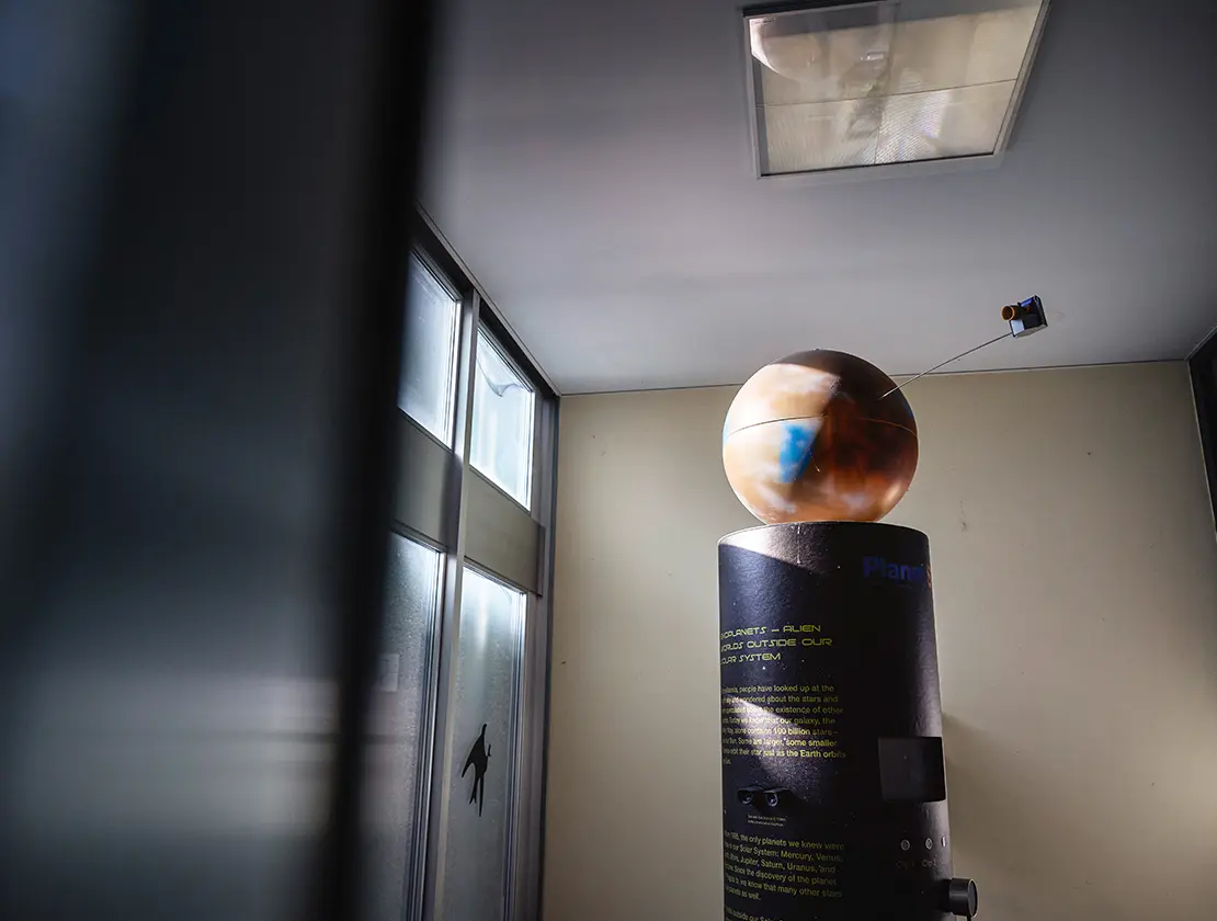 Stele with planet