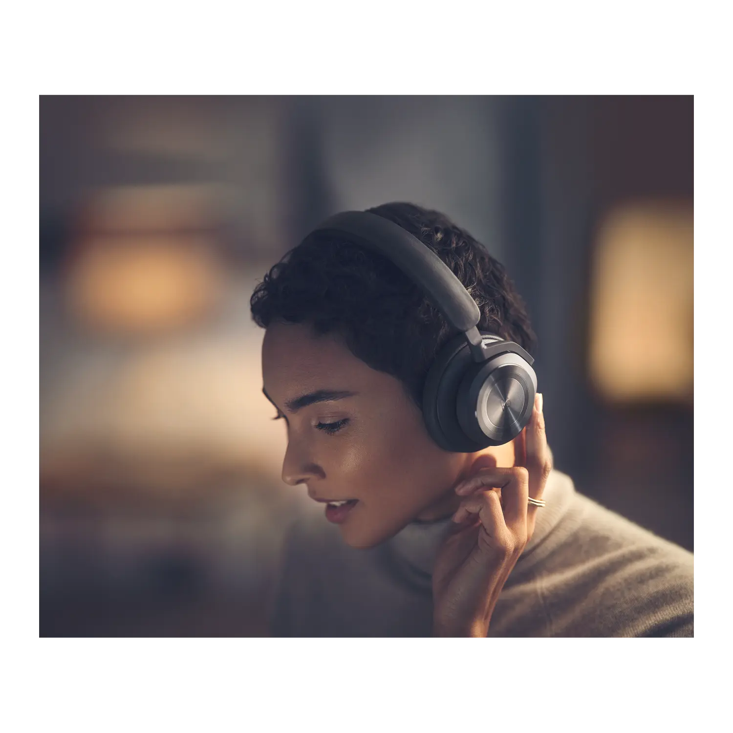 Bang & Olufsen Beoplay HX Over-Ear Headphones, Black Anthracite
