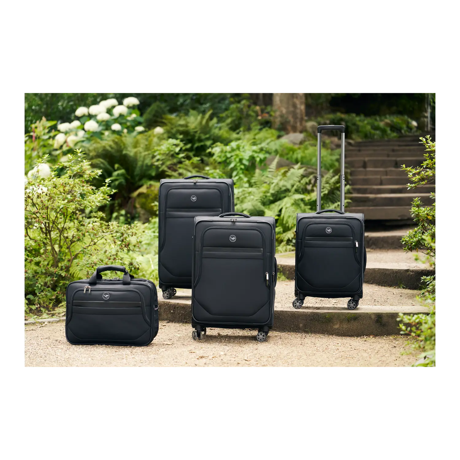 Lufthansa Flight Collection 5.0 Laptop Bag (Expandable), Black