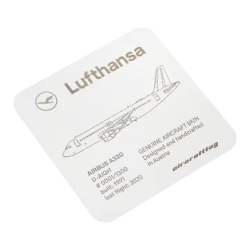 lufthansa-upcycling-collection