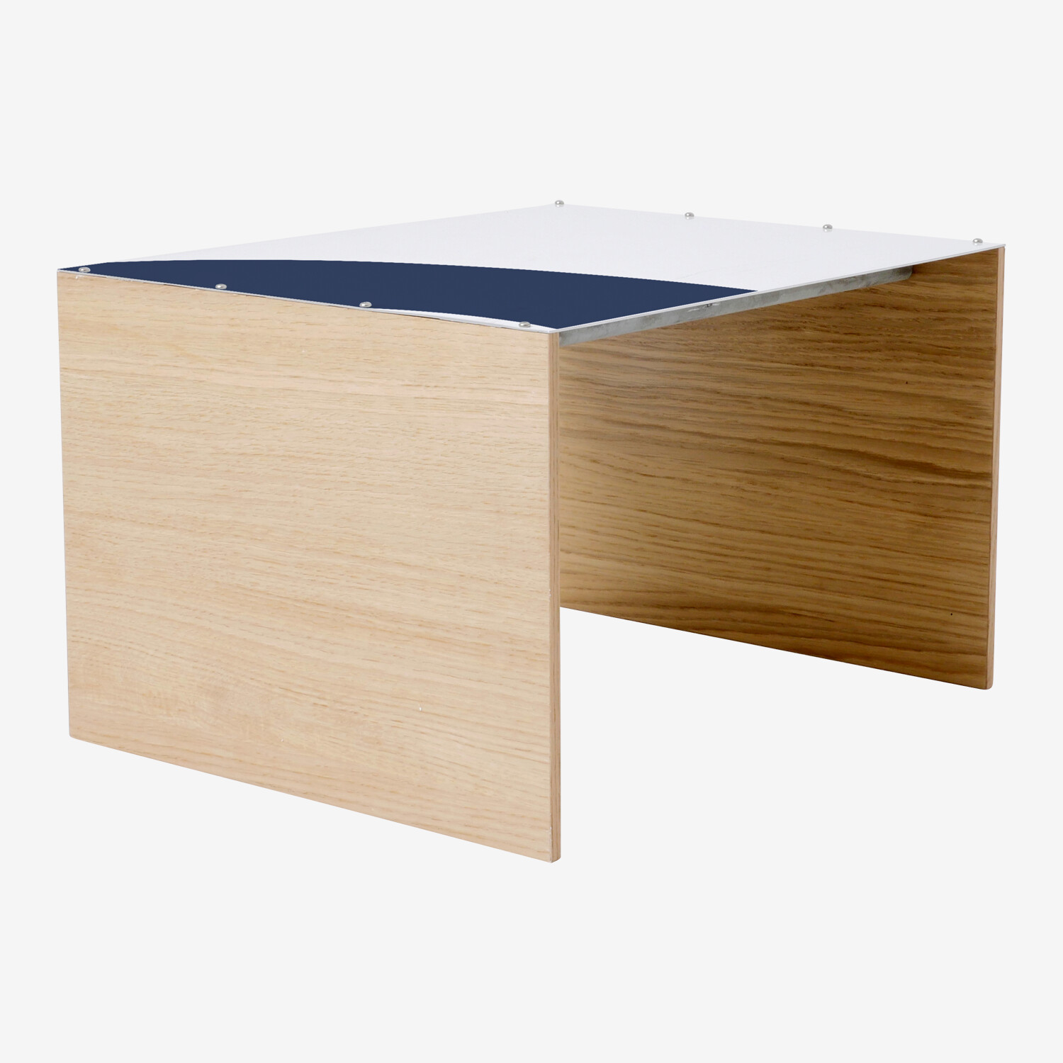 lufthansa-upcycling-collection