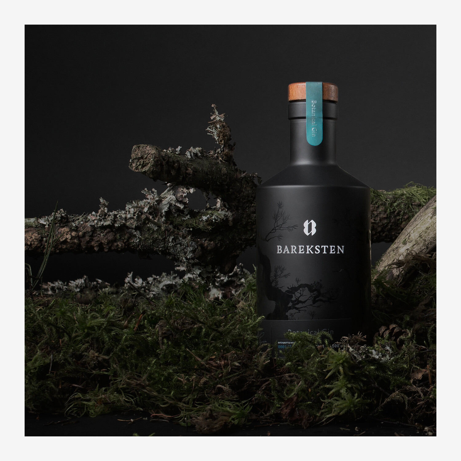 Bareksten Botanical Gin, 1l, 46.0 ABV, Norway Lufthansa