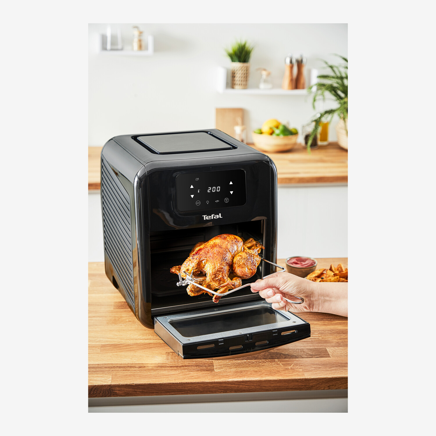 https://www.worldshop.eu/medias/img/8920076877854_w1500_z_1789468240/tefal-easy-fry-oven-grill-hot-air-fryer-black.jpeg