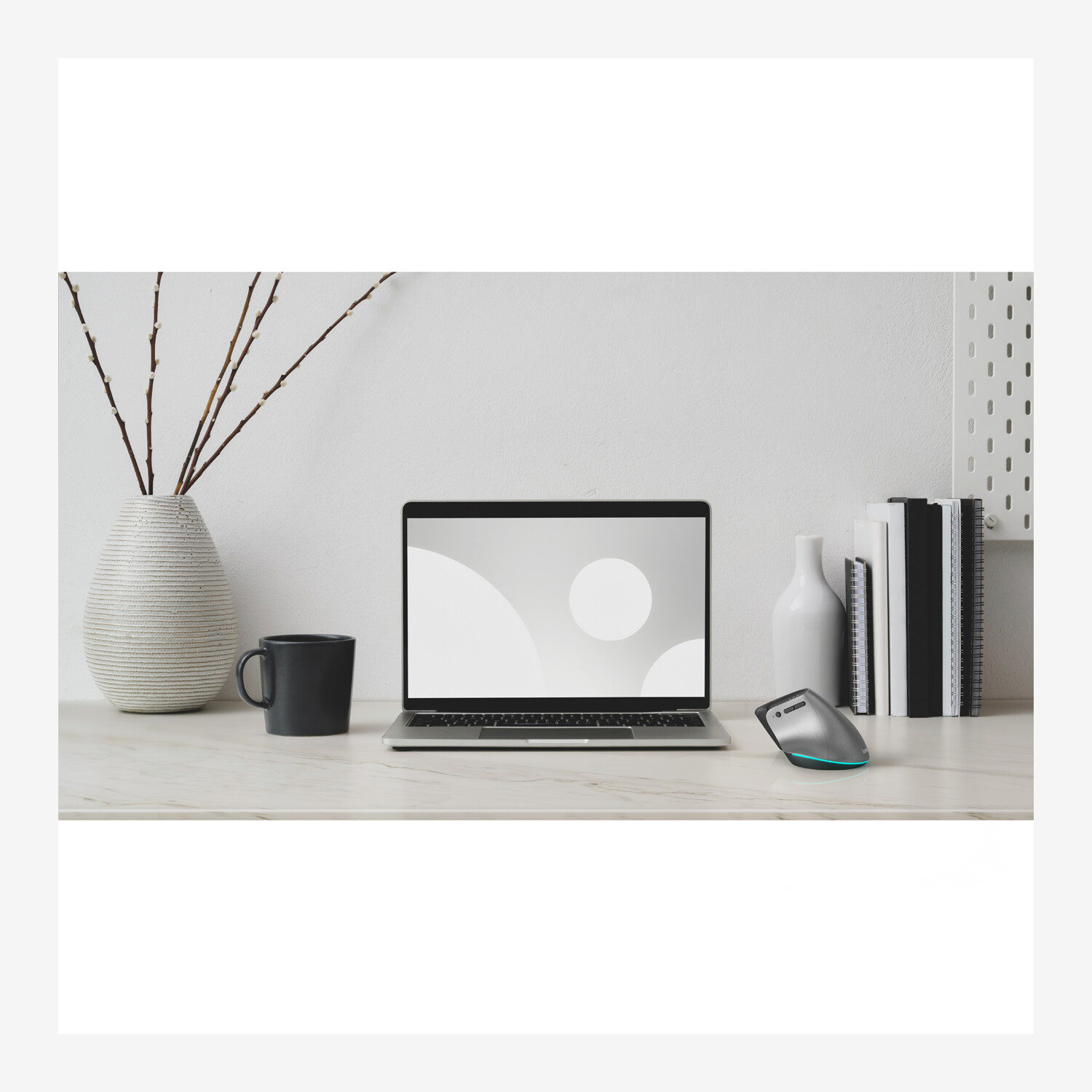 Hama EMW-700 vertikale ergonomische Maus, Grau - Worldshop