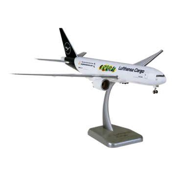 Limox Lufthansa Cargo Boeing 777F D-ALFI 